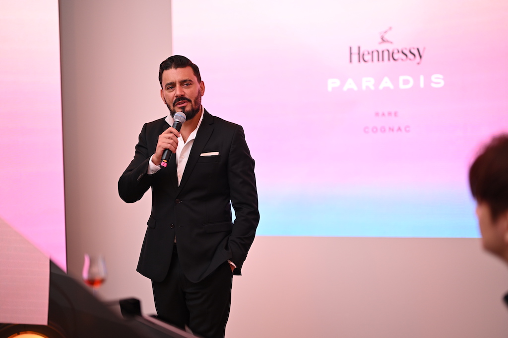 Hennessy’s Paradis Campaign ‘Paradis is on Earth’, Hennessy’s Paradis Cognac Celebrates Its Latest Campaign ‘Paradis is on Earth’