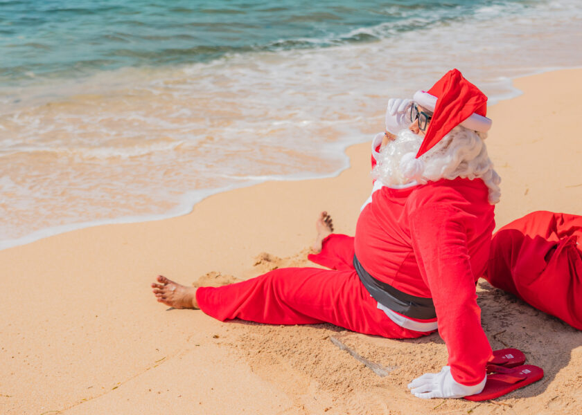 Hilton Bali Resort - Santa on the Beach