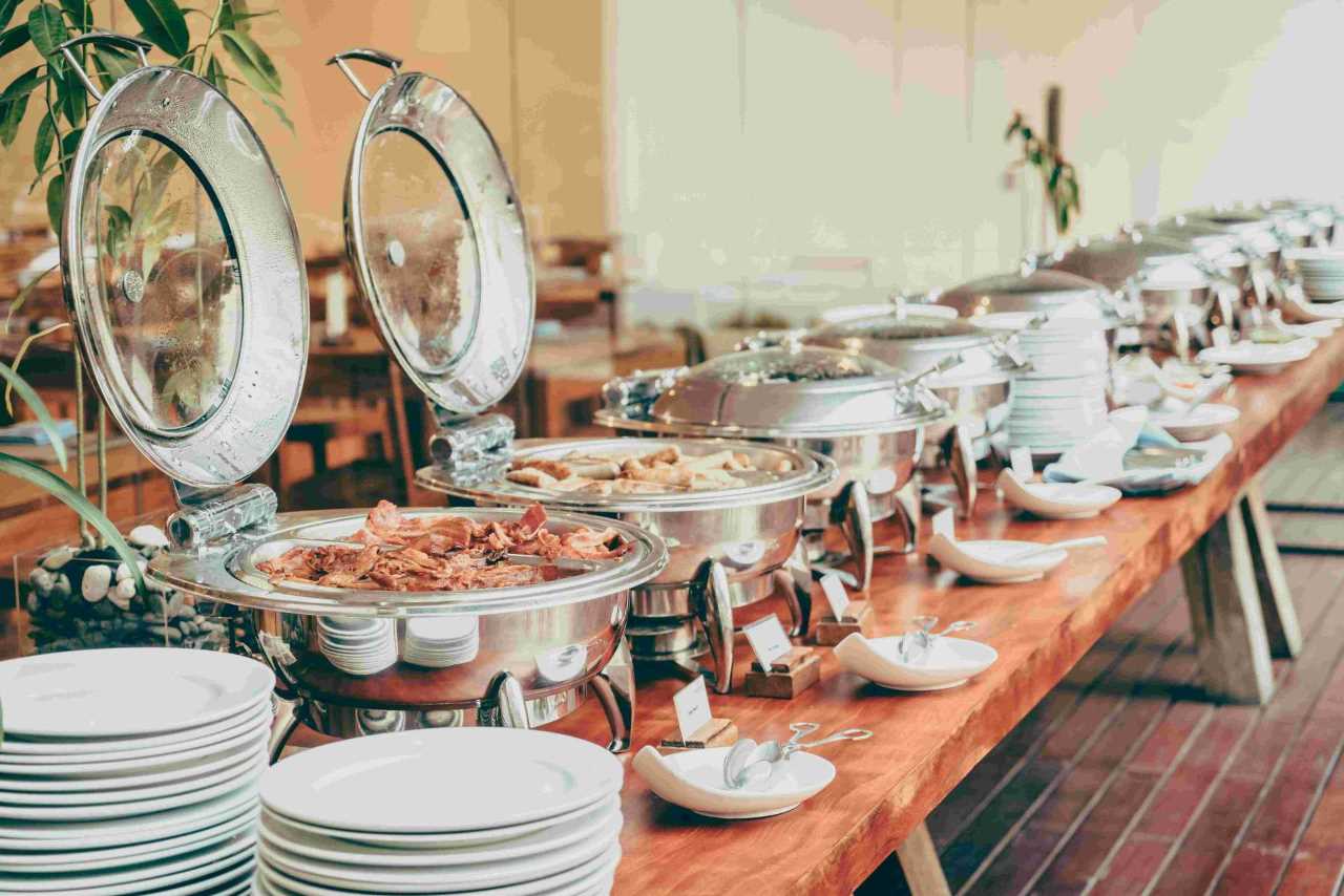 Queen's Catering Bali is ready to serve Indian wedding events in Bali.