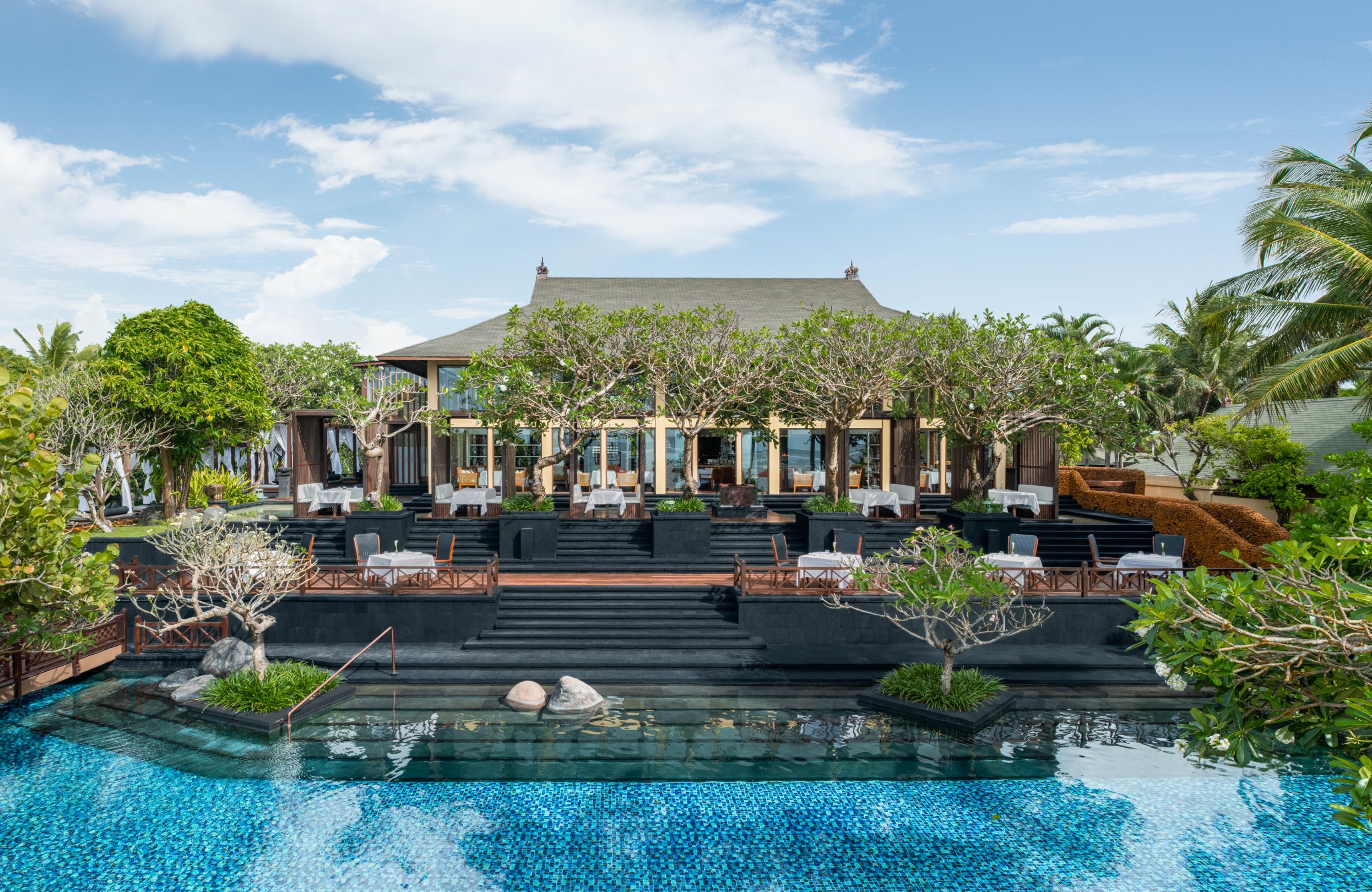 The St. Regis Bali Resort Luxury Group Dining Series