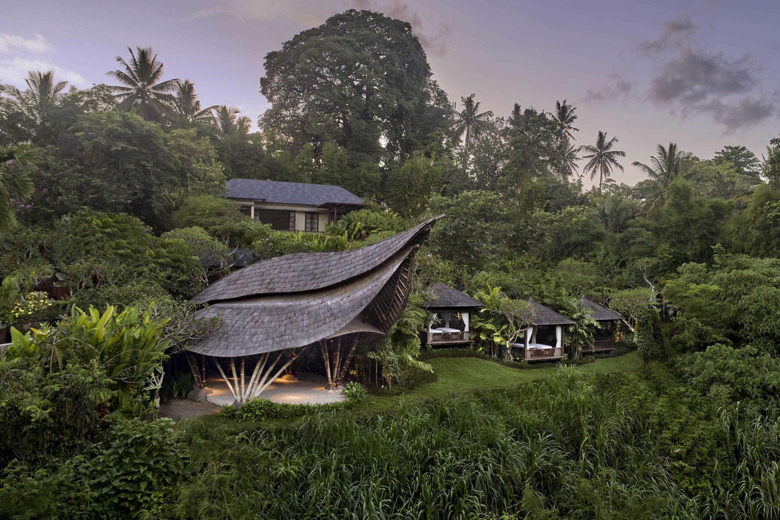 Located in Ubud's tranquil setting, the Westin Resort & Spa Ubud Bali is an ideal place for you to go inward while experiencing local spirituality.