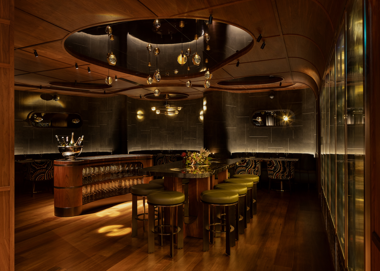 Elegant bars, Elegant Bars In Singapore To Swing By This New Year’s Eve 2024