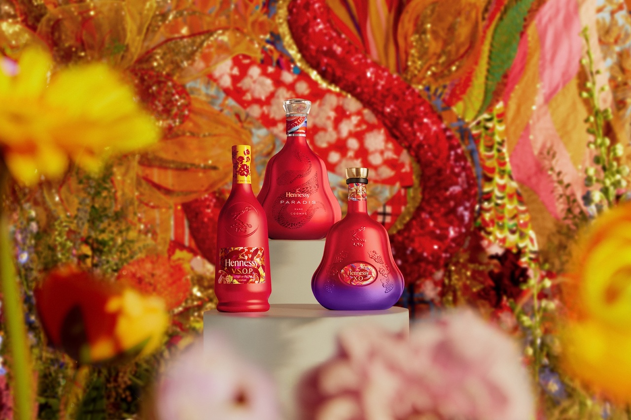 , Elegant Alcoholic Gifts and Collectors’ Items for Lunar New Year