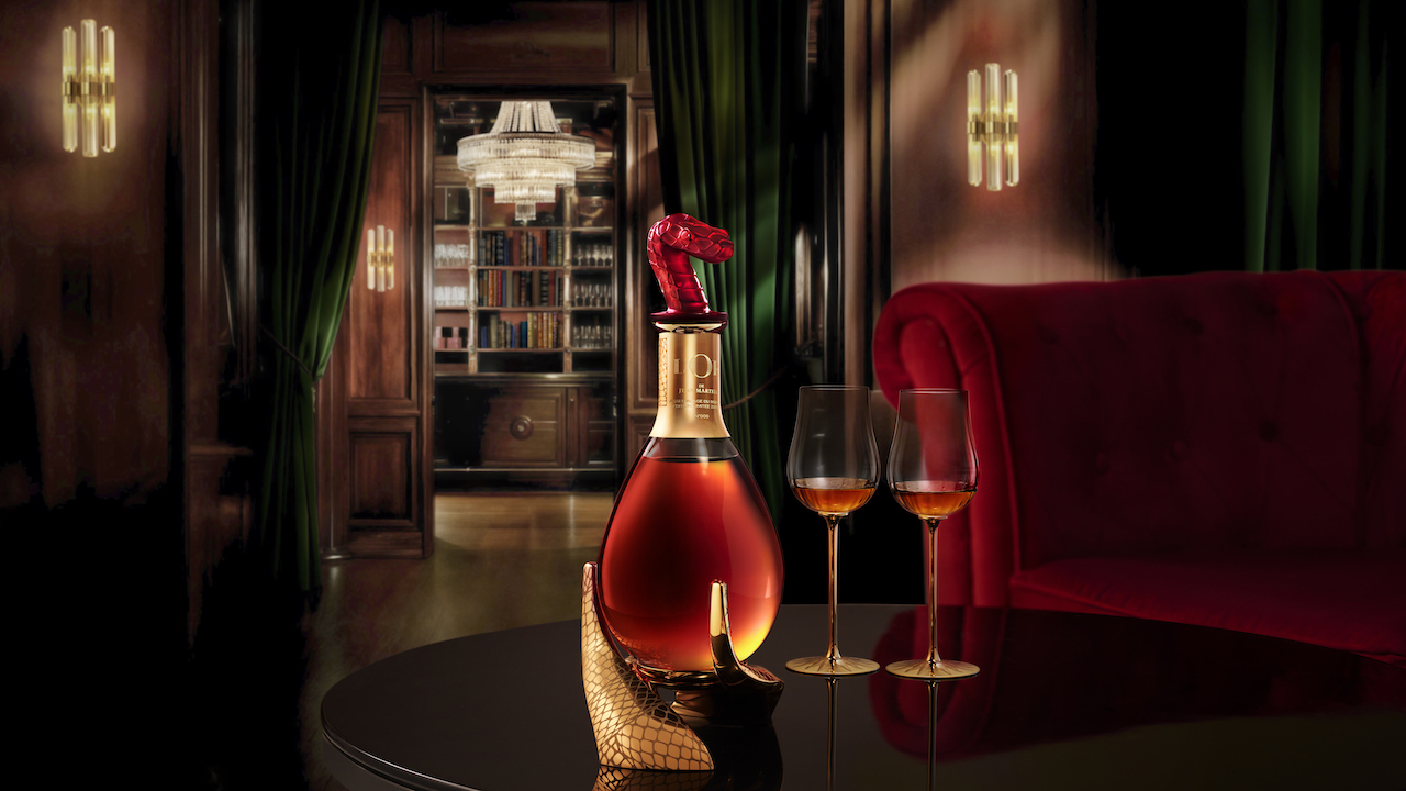 , Elegant Alcoholic Gifts and Collectors’ Items for Lunar New Year