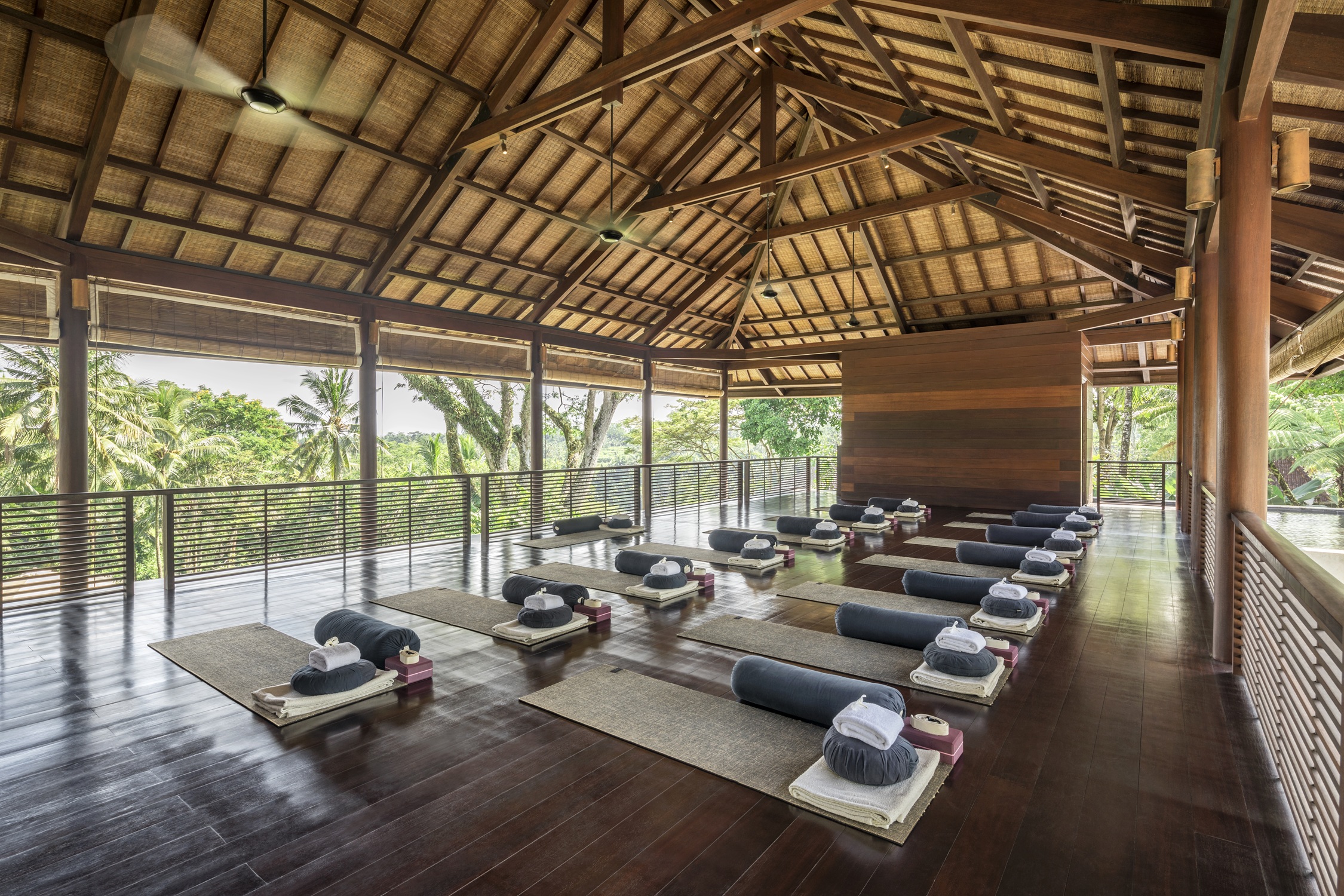 COMO Move with Purpose Pilates