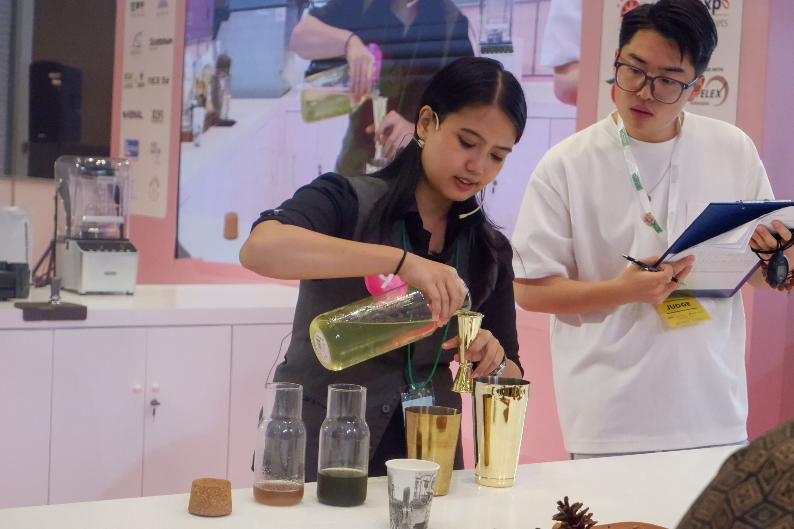 One of the demos at FHI 